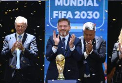 UEFA se opone a la propuesta de un Mundial 2030 con 64 selecciones
