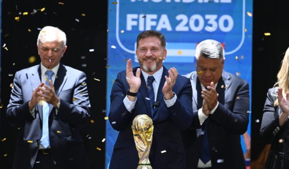 UEFA se opone a la propuesta de un Mundial 2030 con 64 selecciones