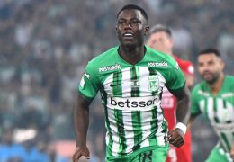  Marino Hinestroza brilla con Atlético Nacional y envía mensaje contundente