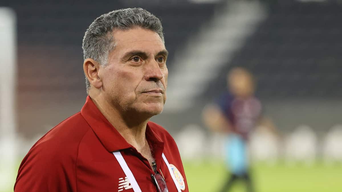 Luis Fernando Suárez deja el cargo de entrenador en Deportivo Pereira
