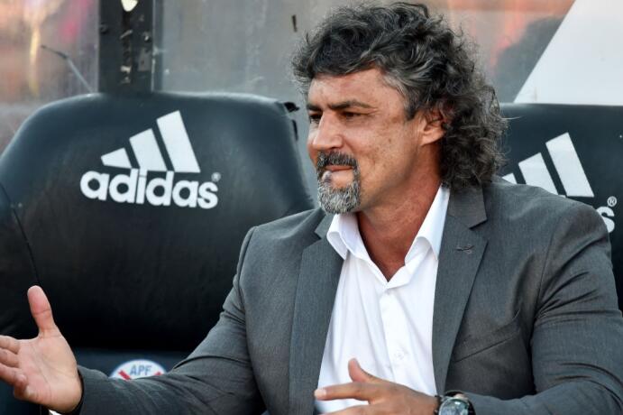 Leonel Álvarez se pronuncia sobre polémico penal no sancionado a Bucaramanga frente a Fortaleza