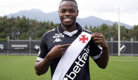 Andrés Gómez brilla en Brasil: la carrera y asistencia que enloquecieron al Vasco da Gama